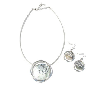 Collier et boucles d'oreilles BALTIQUE