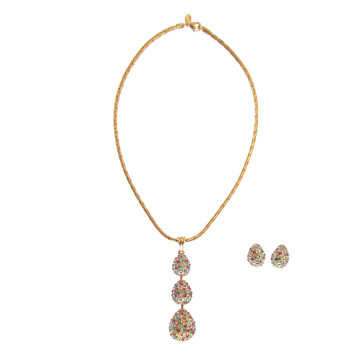 Collier et boucles d'oreilles plaqué or ATTIRANCE